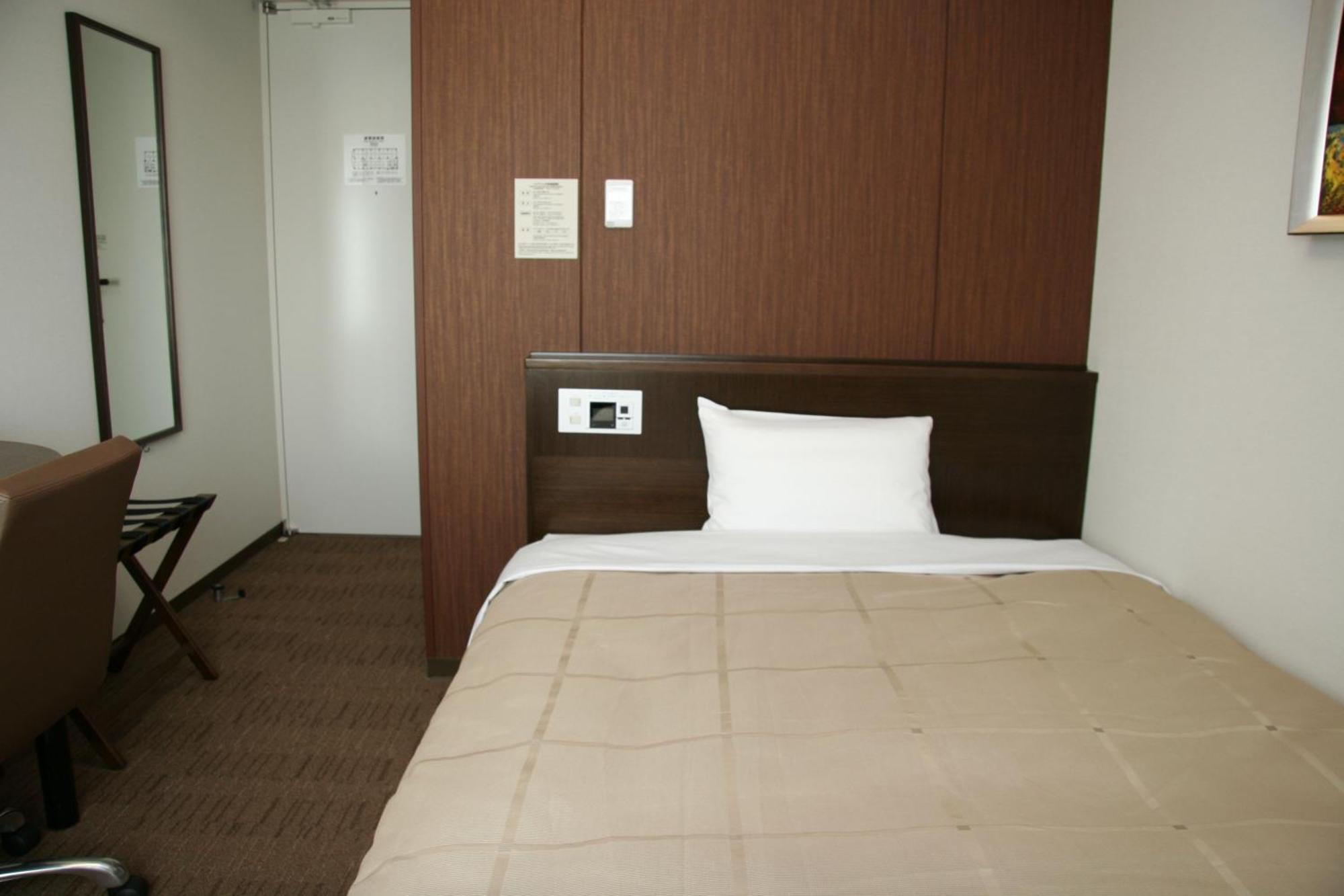 Hotel Route-Inn Chitose Ekimae Zewnętrze zdjęcie